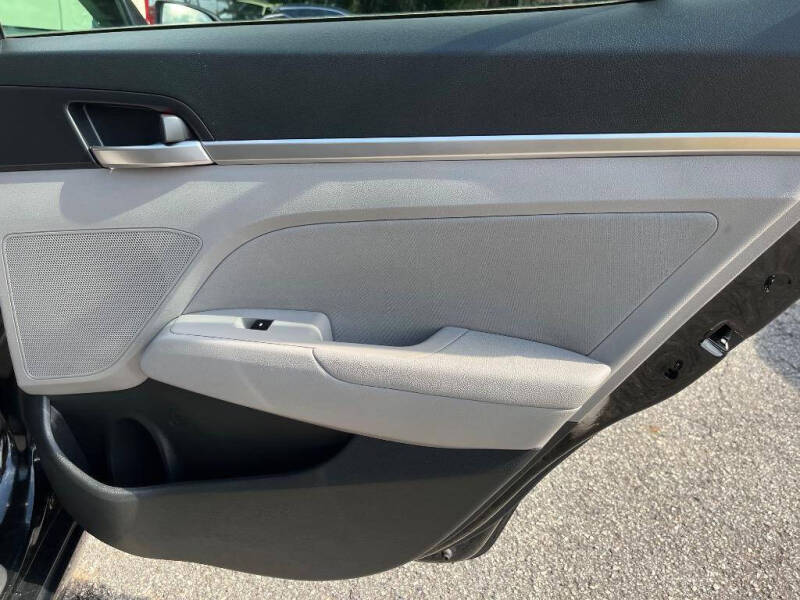 2019 Hyundai Elantra