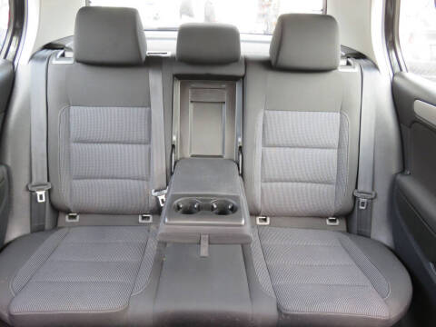 2014 Volkswagen Golf 2.5L PZEV