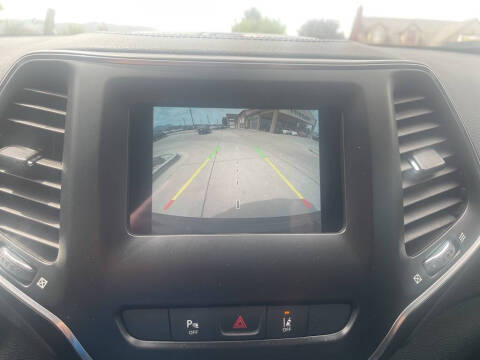 2021 Jeep Cherokee Altitude