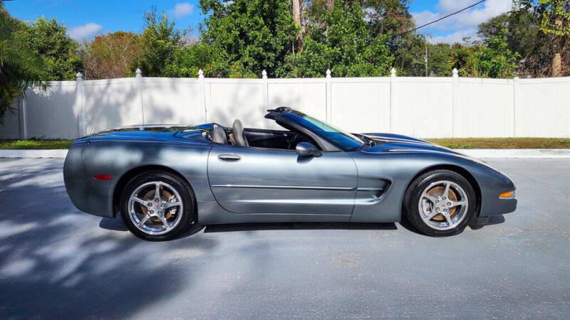 2004 Chevrolet Corvette