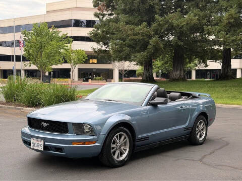 2005 Ford Mustang V6 Premium
