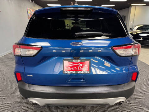 2022 Ford Escape SE