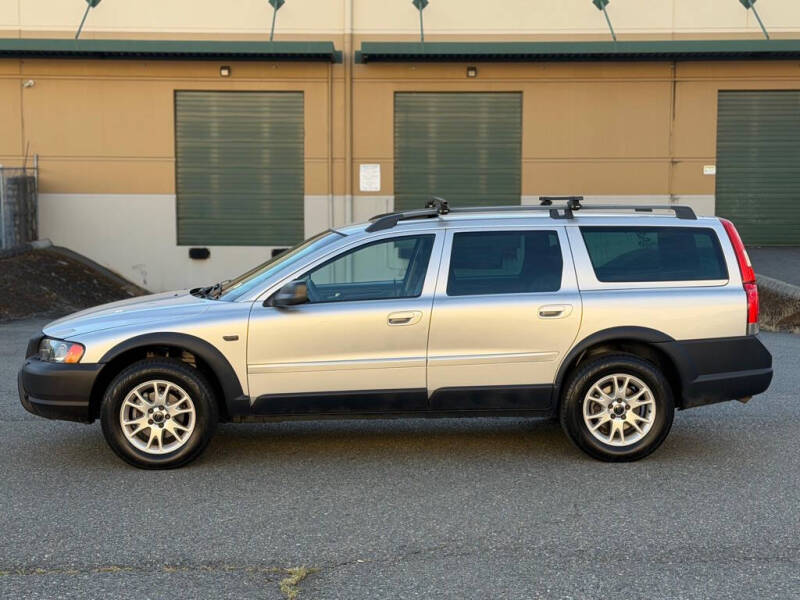 2004 Volvo XC70
