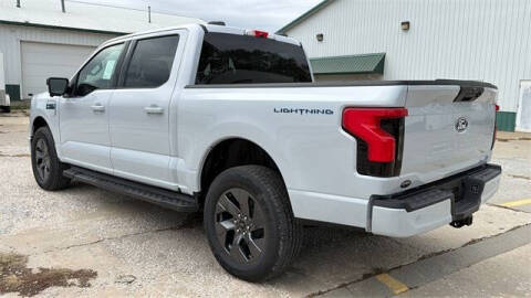 2025 Ford F-150 Lightning Flash