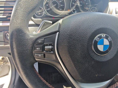 2017 BMW 3 Series 330i