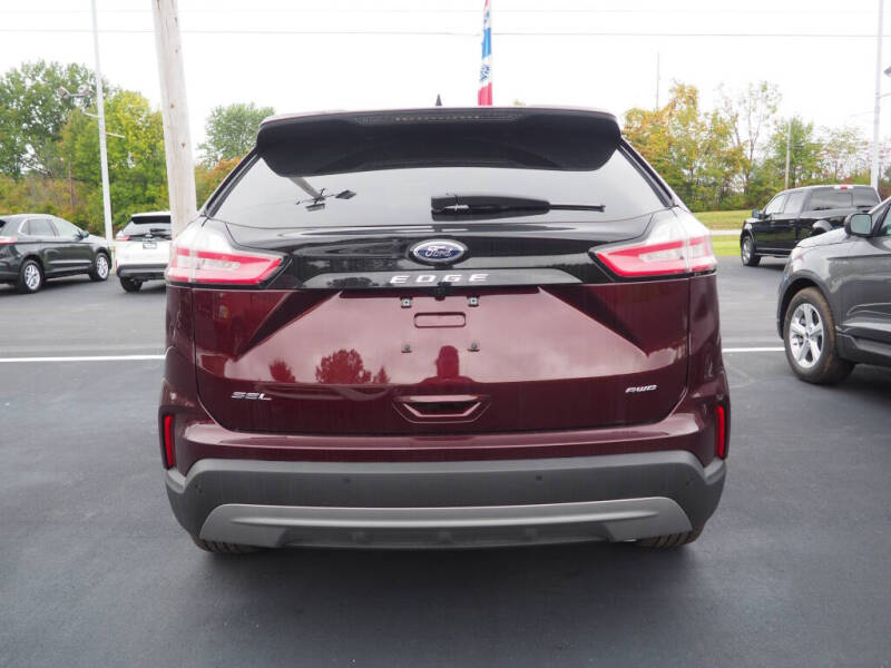 2021 Ford Edge SEL