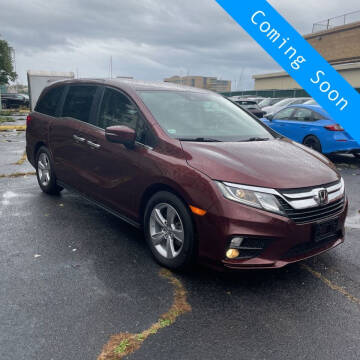 2020 Honda Odyssey for sale at INDY AUTO MAN in Indianapolis IN