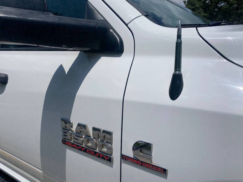 2014 RAM Ram 3500 Pickup Tradesman photo 14