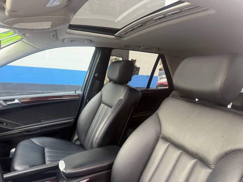 2006 Mercedes-Benz M-Class ML 500