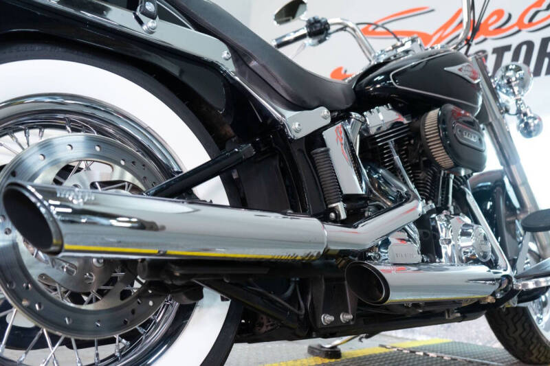 2012 Harley-Davidson Heritage Softail Classic