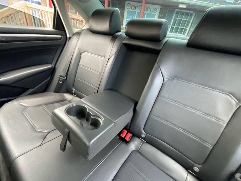 2016 Volkswagen Passat