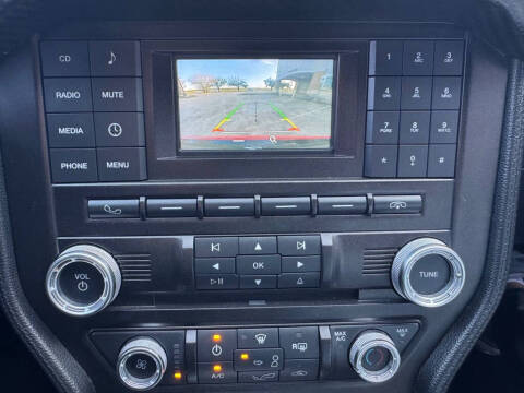 2017 Ford Mustang V6