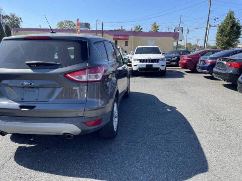 2016 Ford Escape SE