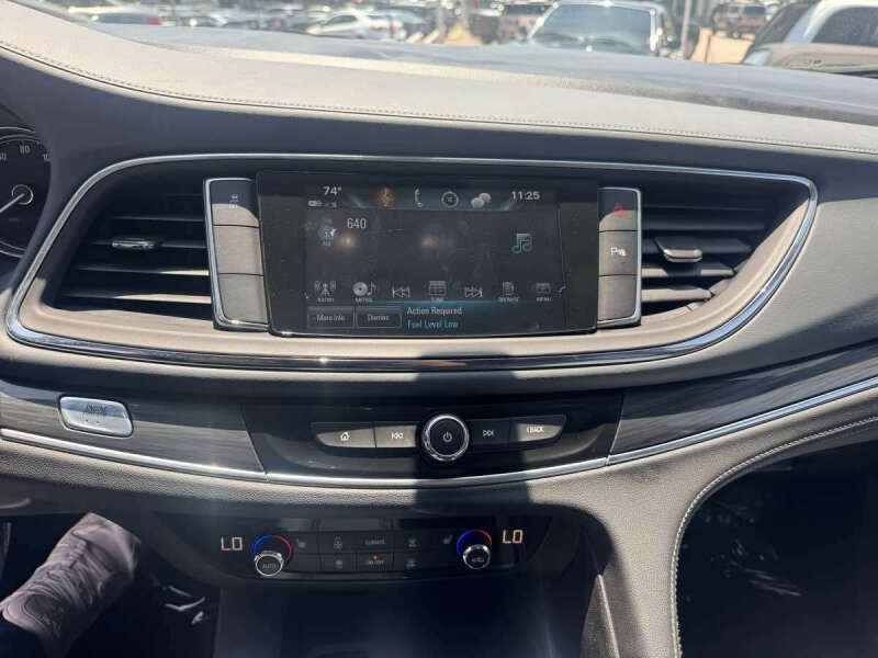 2018 Buick Enclave Essence