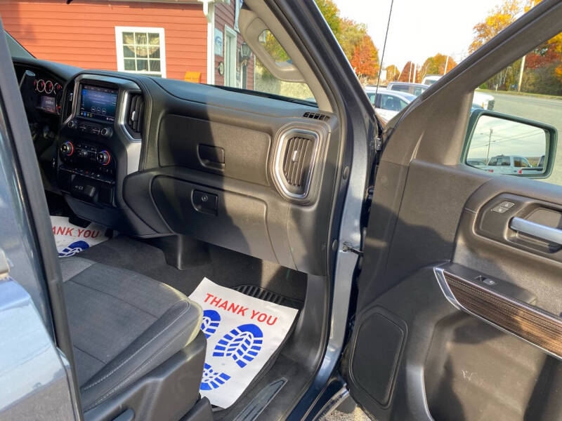 2020 Chevrolet Silverado 1500 LT photo 16