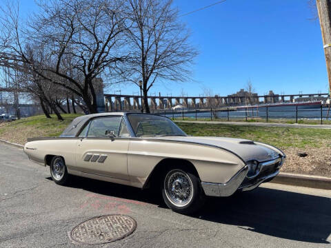 1963 Ford Thunderbird