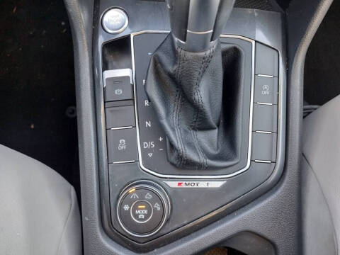2018 Volkswagen Tiguan 2.0T SEL 4Motion