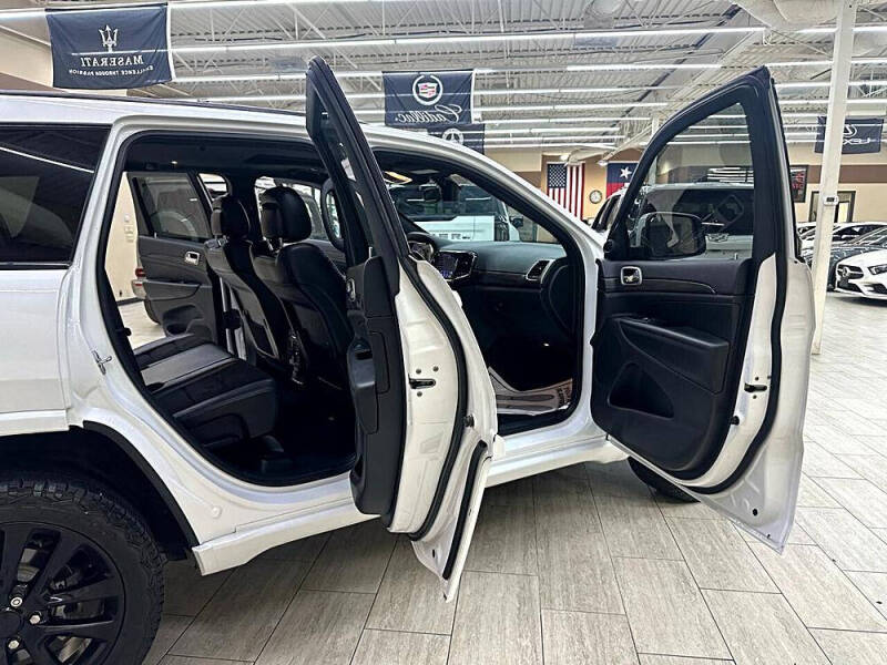 2019 Jeep Grand Cherokee Altitude