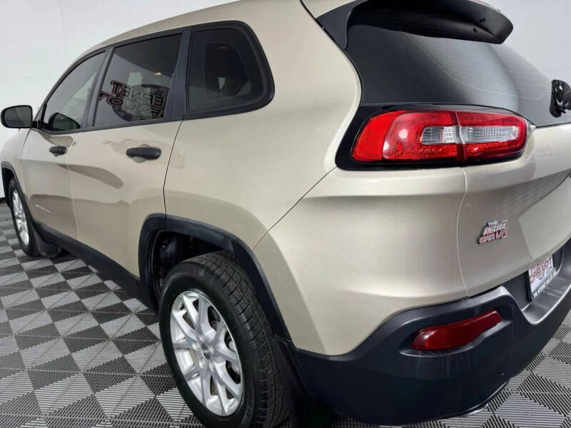 2015 Jeep Cherokee Sport