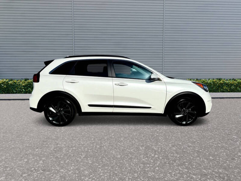 2017 Kia Niro EX