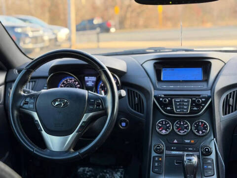 2015 Hyundai Genesis Coupe