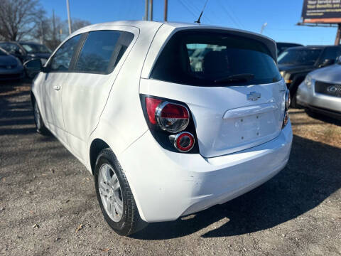 2012 Chevrolet Sonic LS