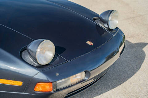 1987 Porsche 928 S4