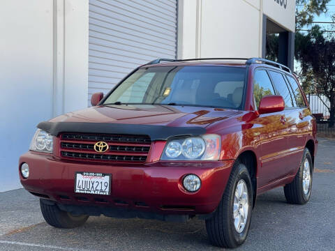 2002 Toyota Highlander for sale at AutoAffari LLC in Sacramento CA