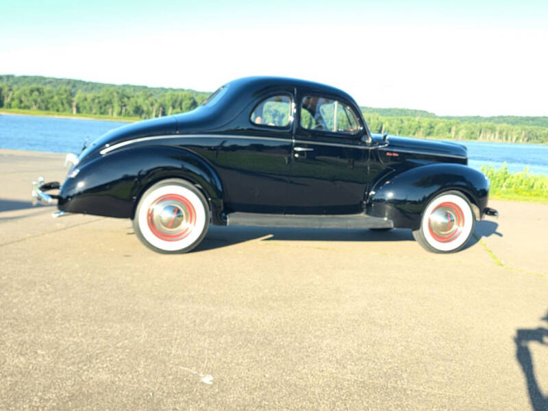 1940 Ford Deluxe