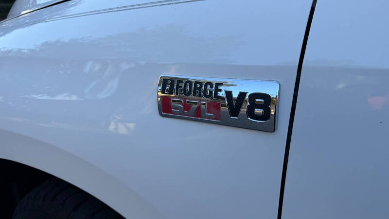 2012 Toyota Tundra Grade