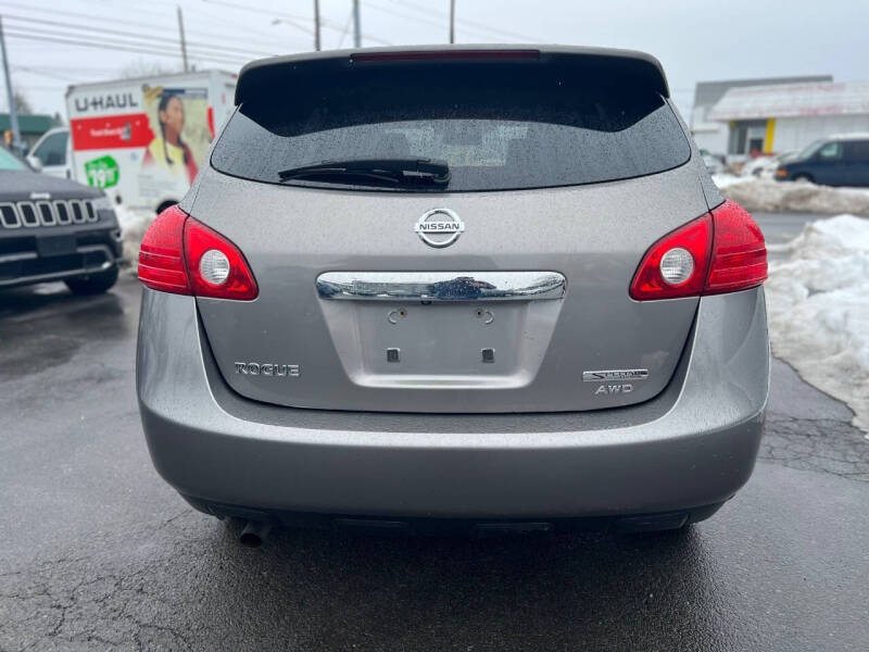 2013 Nissan Rogue S