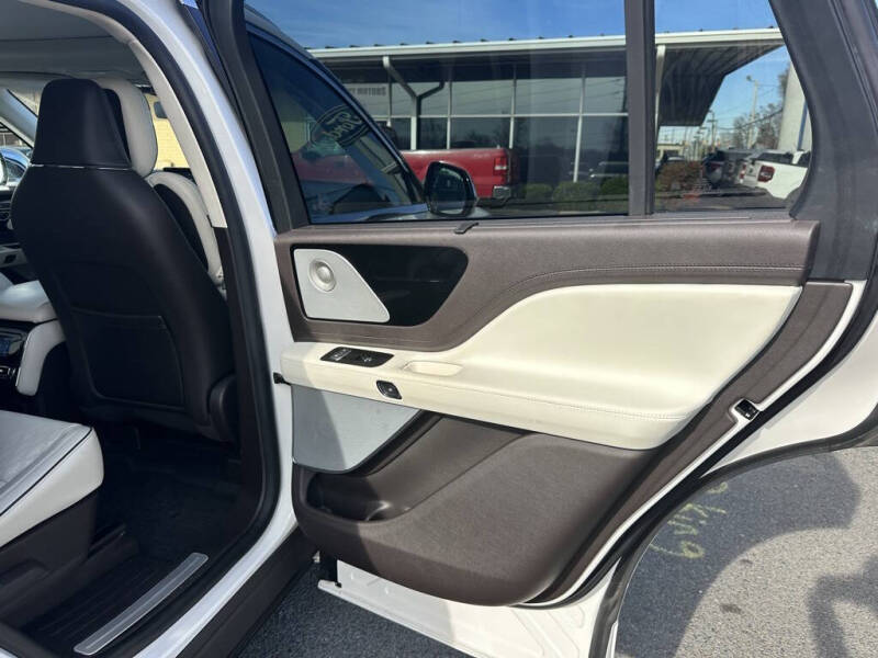 2022 Lincoln Aviator Black Label