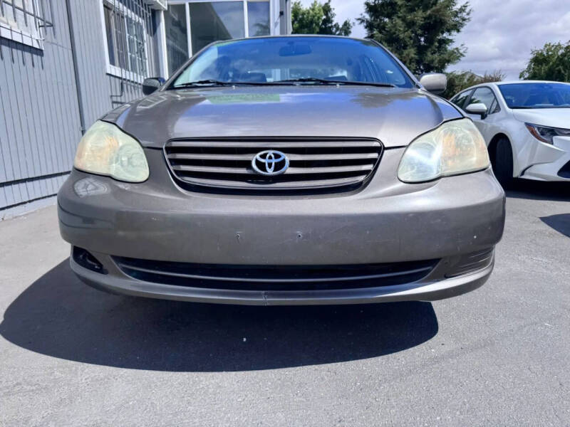 2003 Toyota Corolla