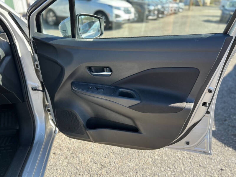 2021 Nissan Versa SV