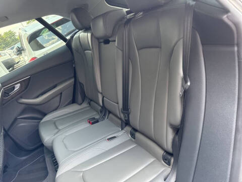 2019 Audi Q8 quattro Premium 55 TFSI