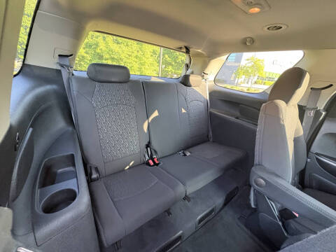 2011 GMC Acadia SLE