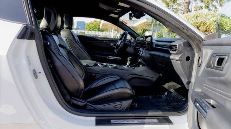 2024 Ford Mustang EcoBoost Premium