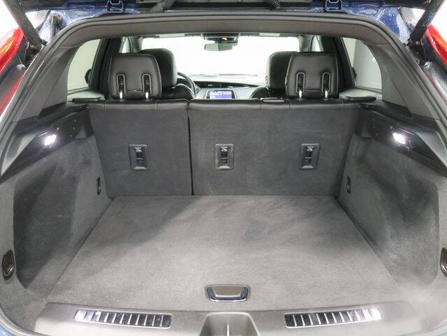 2021 Cadillac XT4 Premium Luxury