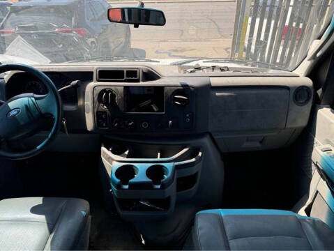 2012 Ford E-Series E-350 SD