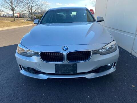 2013 BMW 3 Series for sale at ELMHURST  CAR CENTER in Elmhurst IL