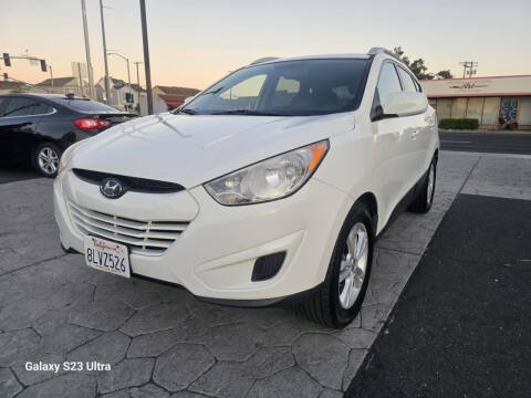 2011 Hyundai Tucson GLS