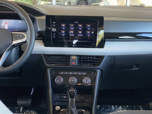 2025 Volkswagen Taos S 4Motion