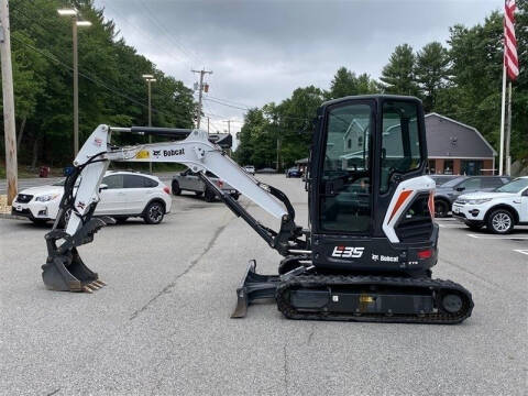 2017 Bobcat E35