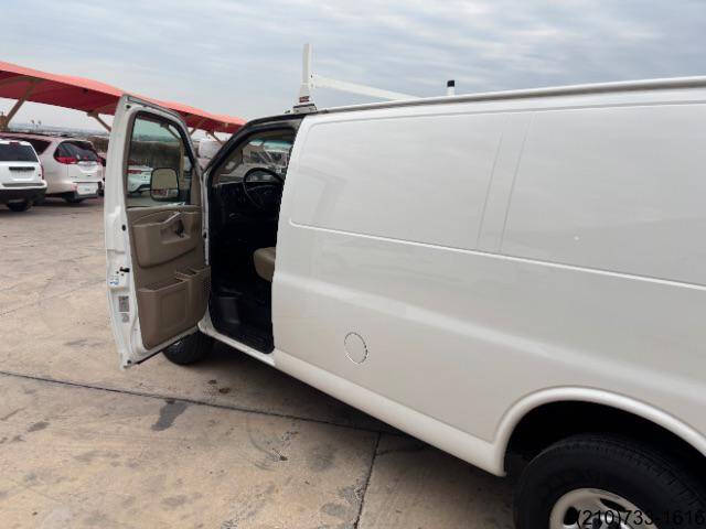 2020 Chevrolet Express 2500