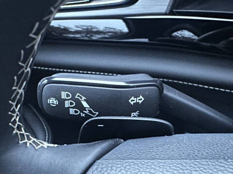 2024 Volkswagen Atlas Cross Sport SE 4Motion