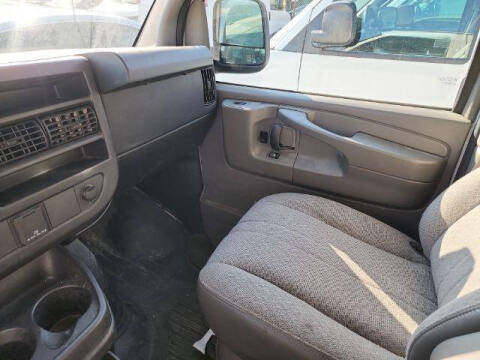 2016 GMC Savana 3500