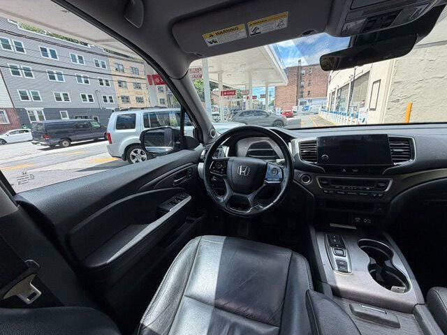 2022 Honda Pilot SE