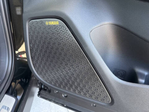 2025 Mitsubishi Outlander SEL Platinum Edition