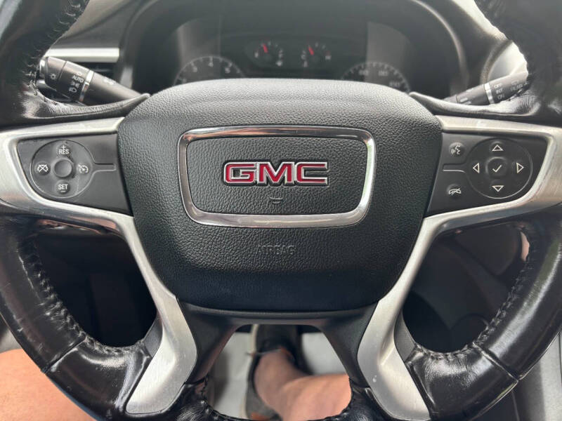 2019 GMC Acadia SLE-1