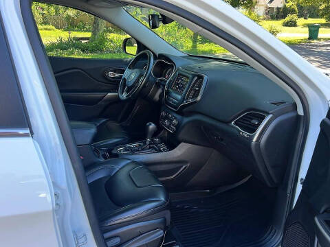 2019 Jeep Cherokee